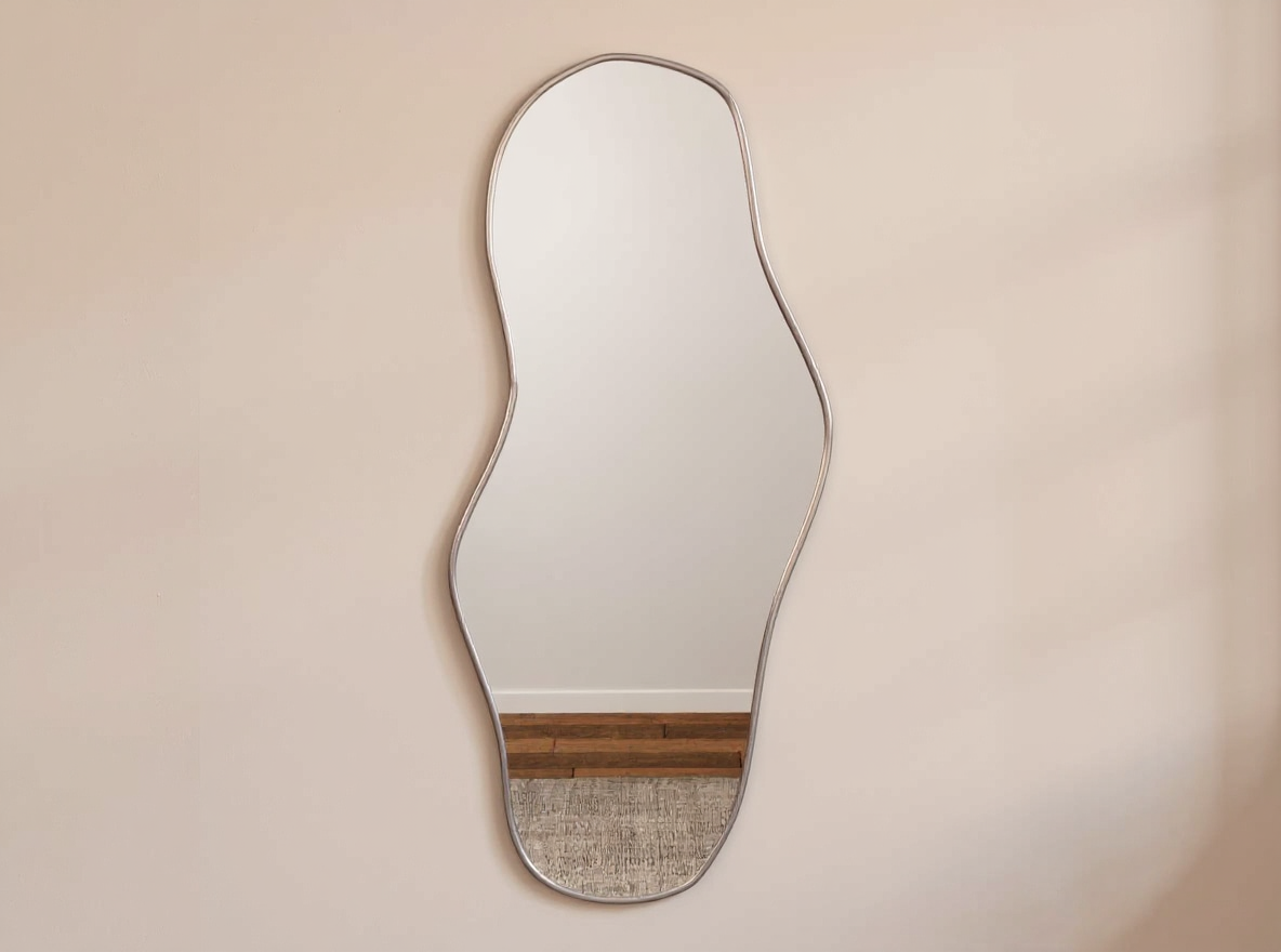 Wandspiegel Silber 100 x 45 cm passend zu Griffen und Leuchte im Raum